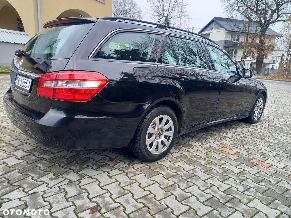 Mercedes-Benz Klasa E 200 CDI DPF BlueEFFICIENCY 7G-TRONIC - 12