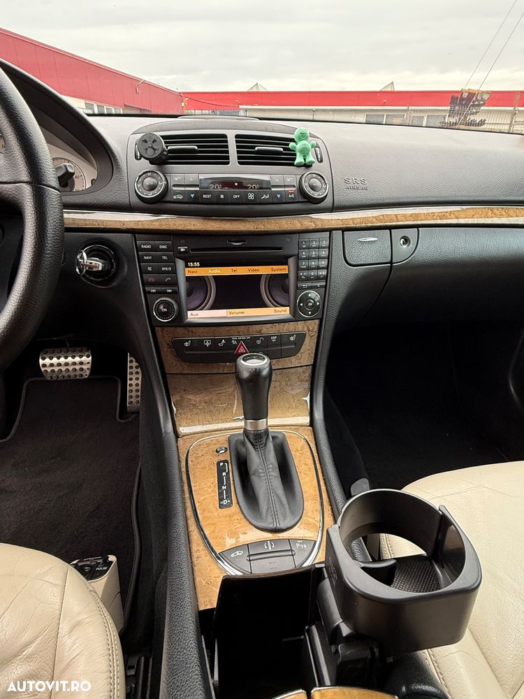 Mercedes-Benz E 320 CDI 4MATIC Automatik Avantgarde DPF BusinessEDITION - 4