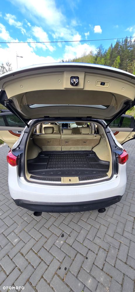 Infiniti FX FX30d S Premium - 11