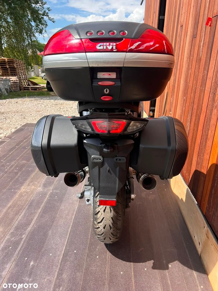 Yamaha FJR - 20