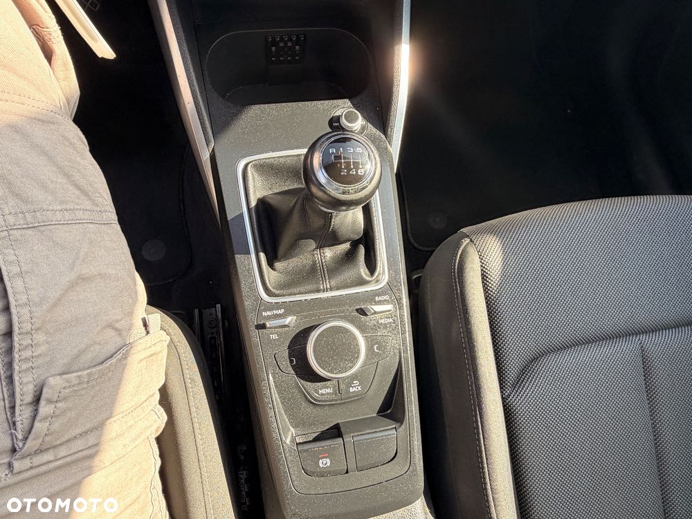 Audi Q2 30 TFSI Advanced - 19