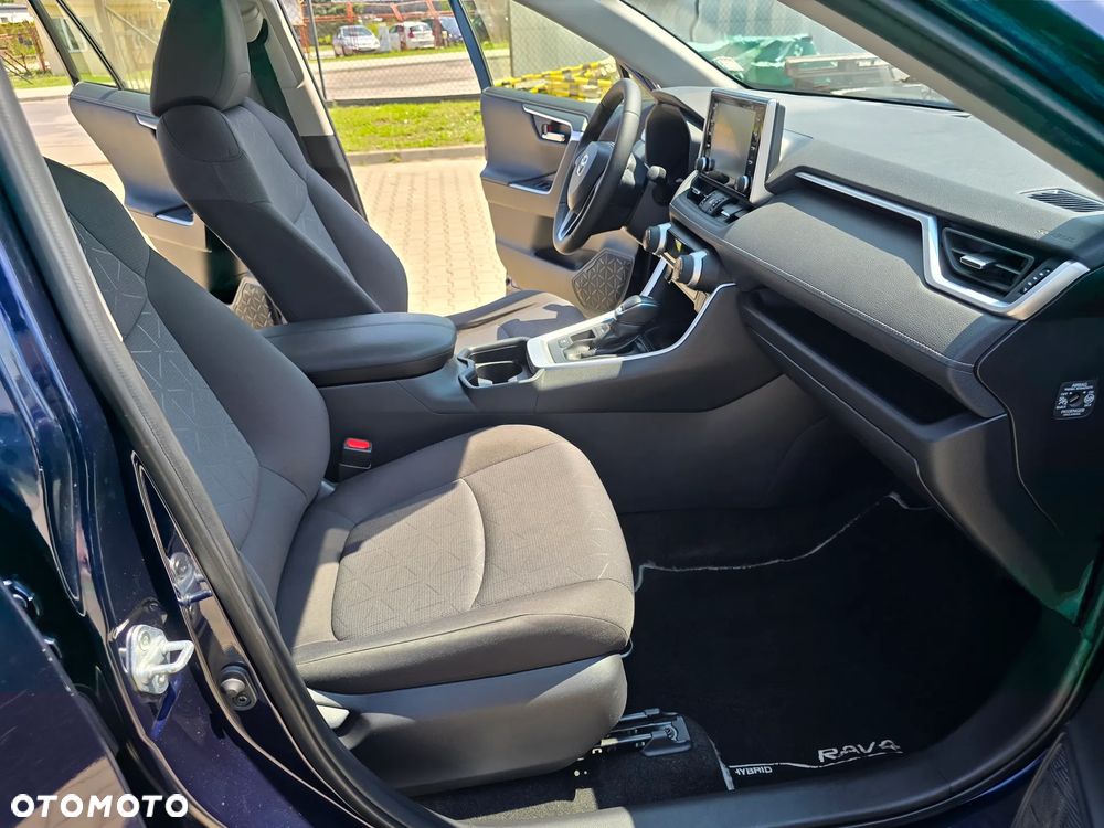 Toyota RAV4 - 17