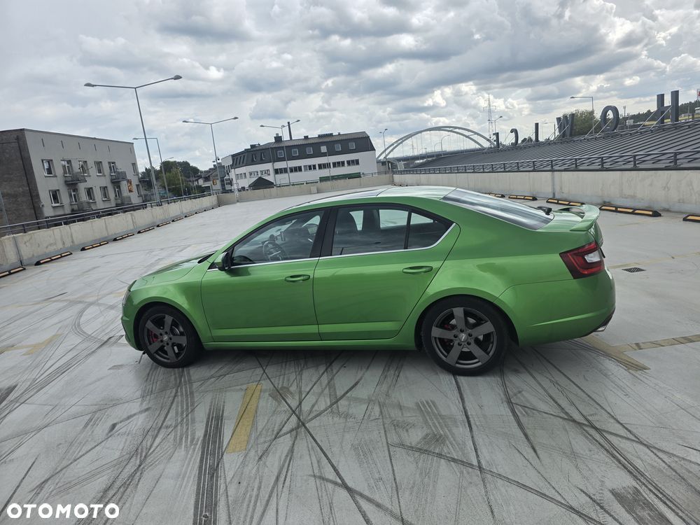 Skoda Octavia - 2