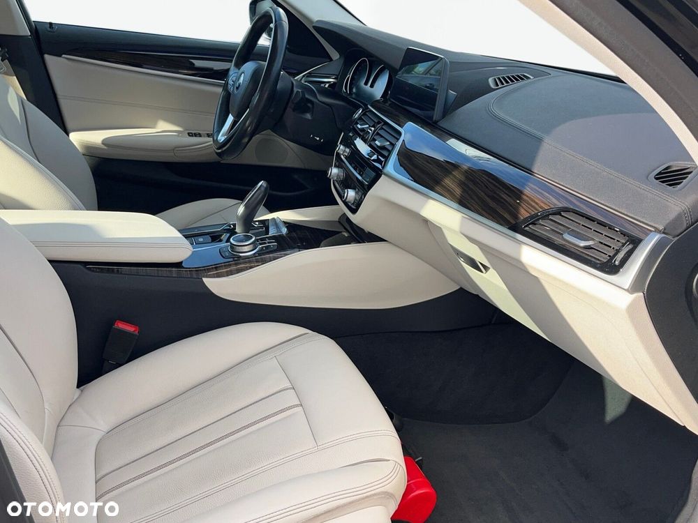 BMW Seria 5 - 19