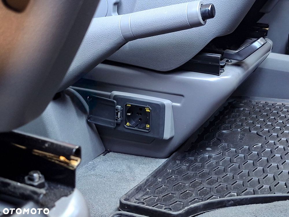 Volkswagen California - 23