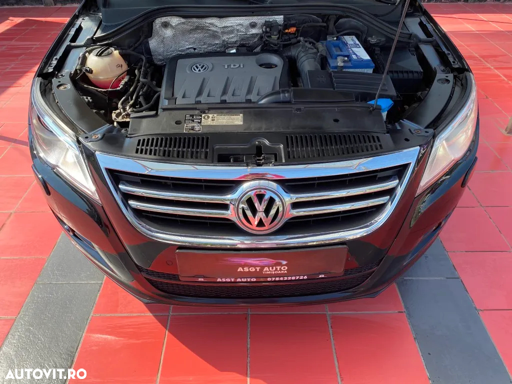 Volkswagen Tiguan - 22