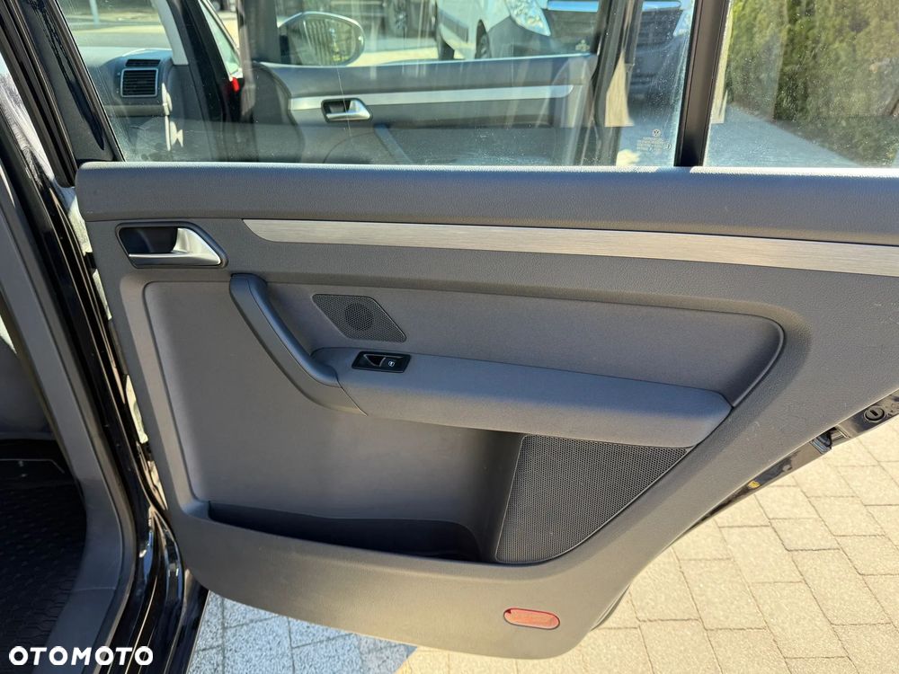Volkswagen Touran 1.4 TSI United - 5