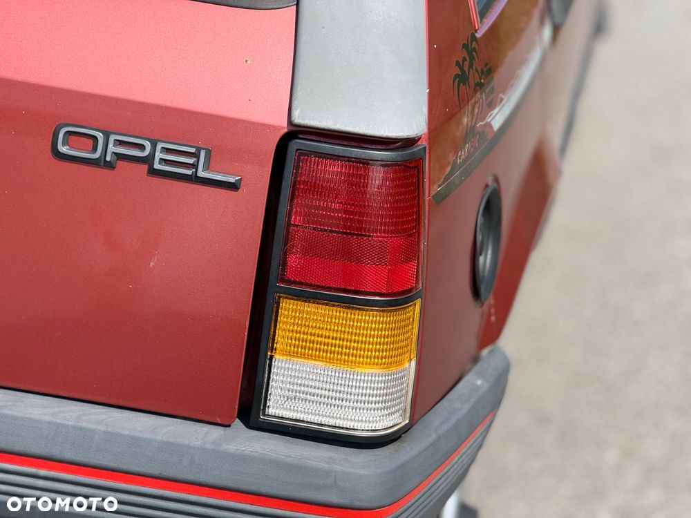 Opel Corsa - 37