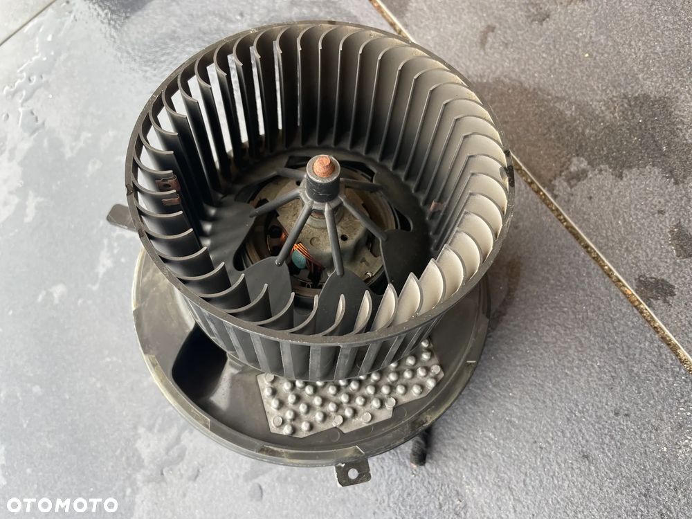 VW WENTYLATOR NAWIEWU OCTAVIA II GOLF V PASSAT B6 1K1820015D - 4