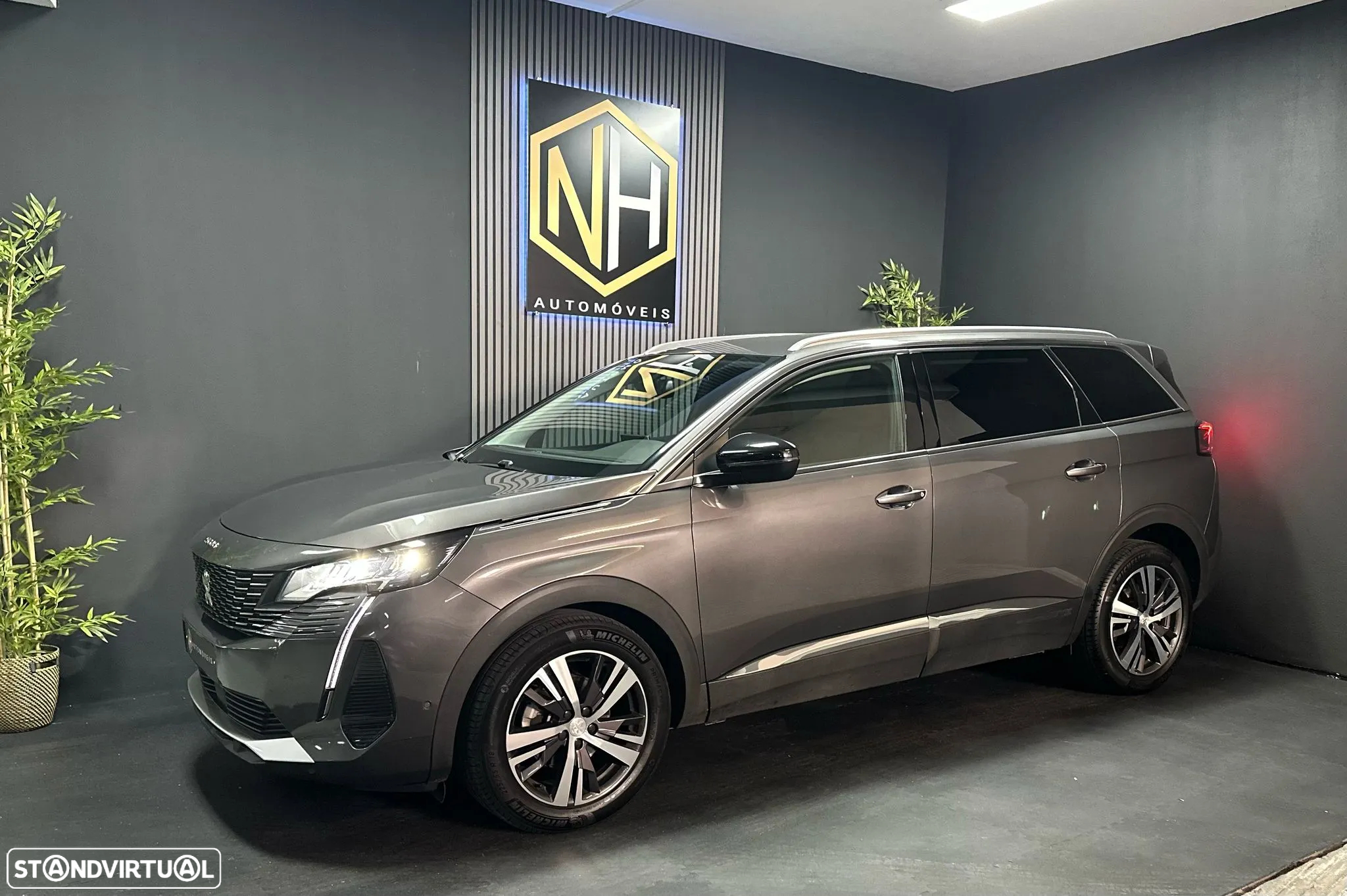 Peugeot 5008 1.2 PureTech Allure Pack EAT8 - 2