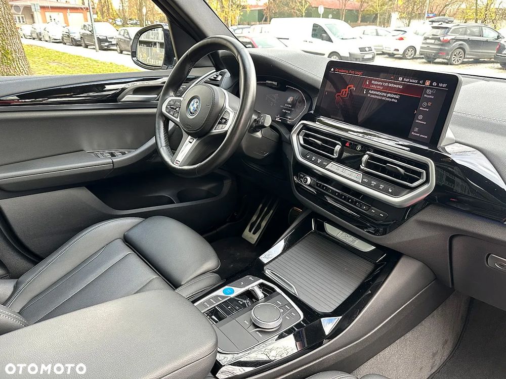 BMW iX3 80kWh Inspiring - 17