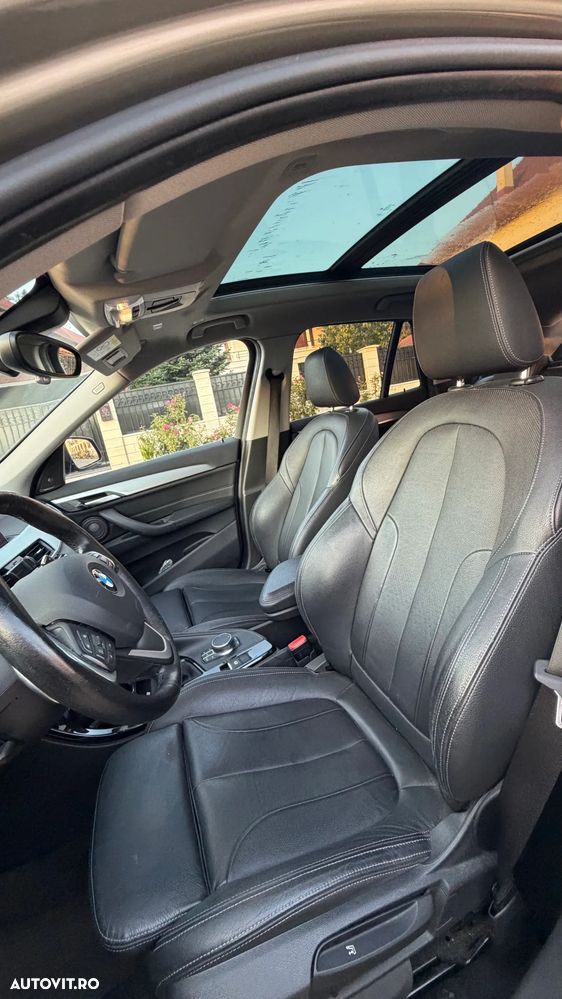 BMW X1 sDrive20d AT - 12