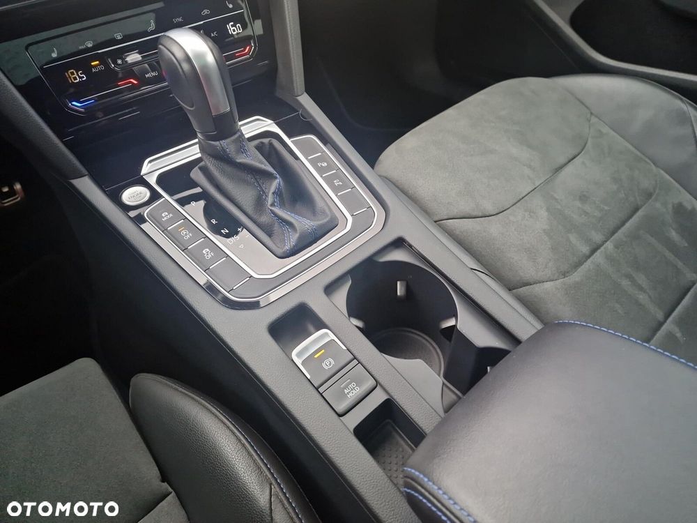 Volkswagen Arteon 2.0 TSI 4Motion R DSG - 14