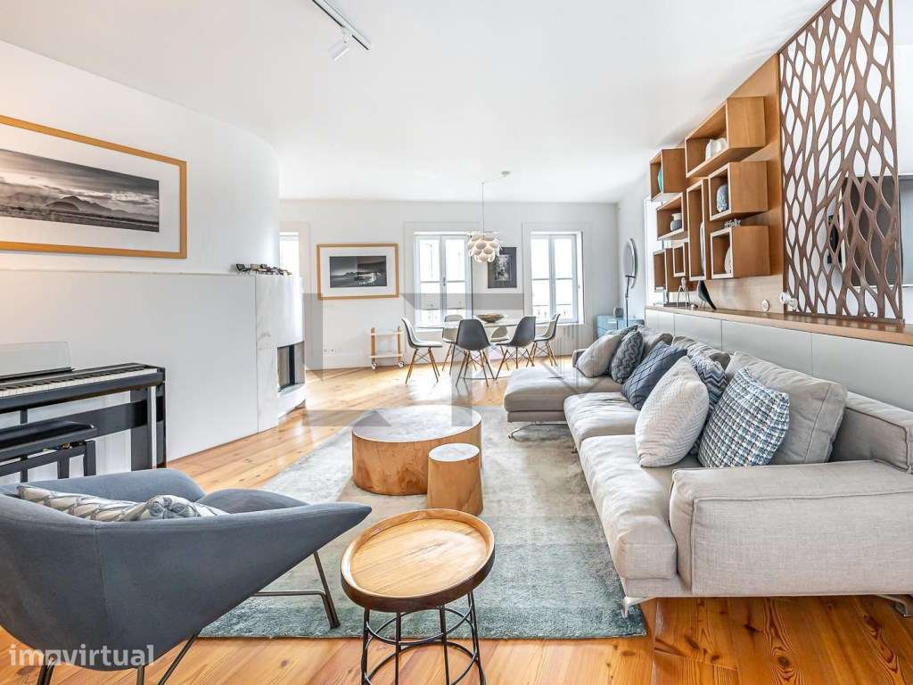 Apartamento T2 com Vista Rio e Garagem, para Venda, nas Escadinhas ... - Grande imagem: 2/29