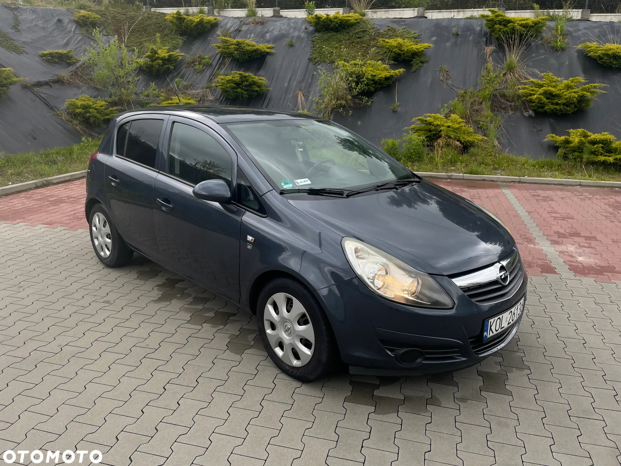 Opel Corsa 1.2 16V Enjoy - 11