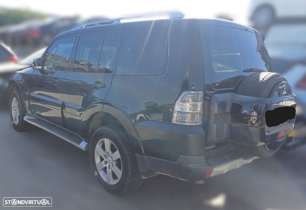 Peças Mitsubishi Pajero III (V7_W, V6_W) 3.2 Di-D (V68W) 2007 - 5