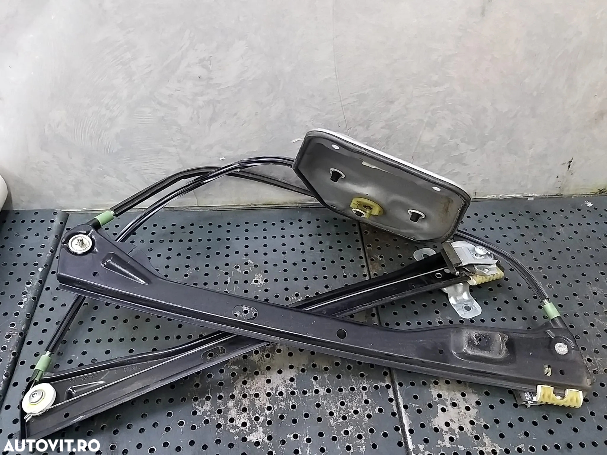 Macara geam electric dreapta fata vw golf 5 1k 1k3837462a - 2