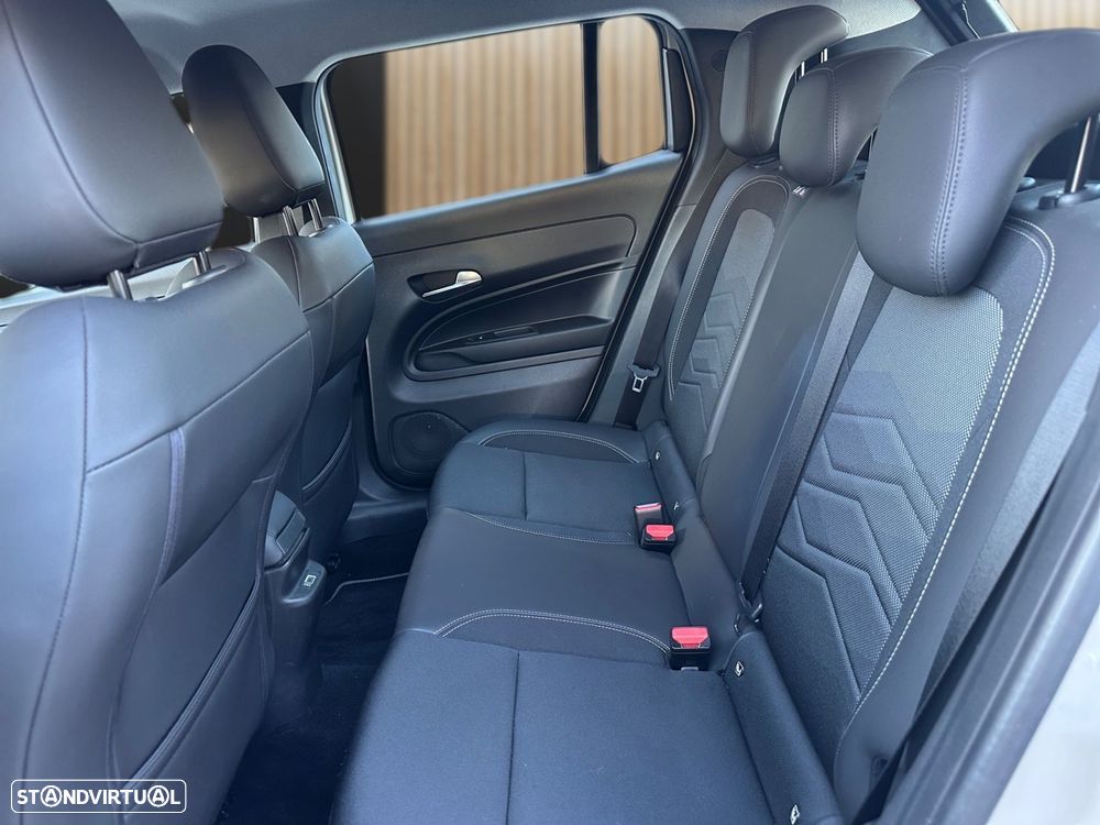 Jeep Avenger 1.2 GSE T3 Altitude - 9