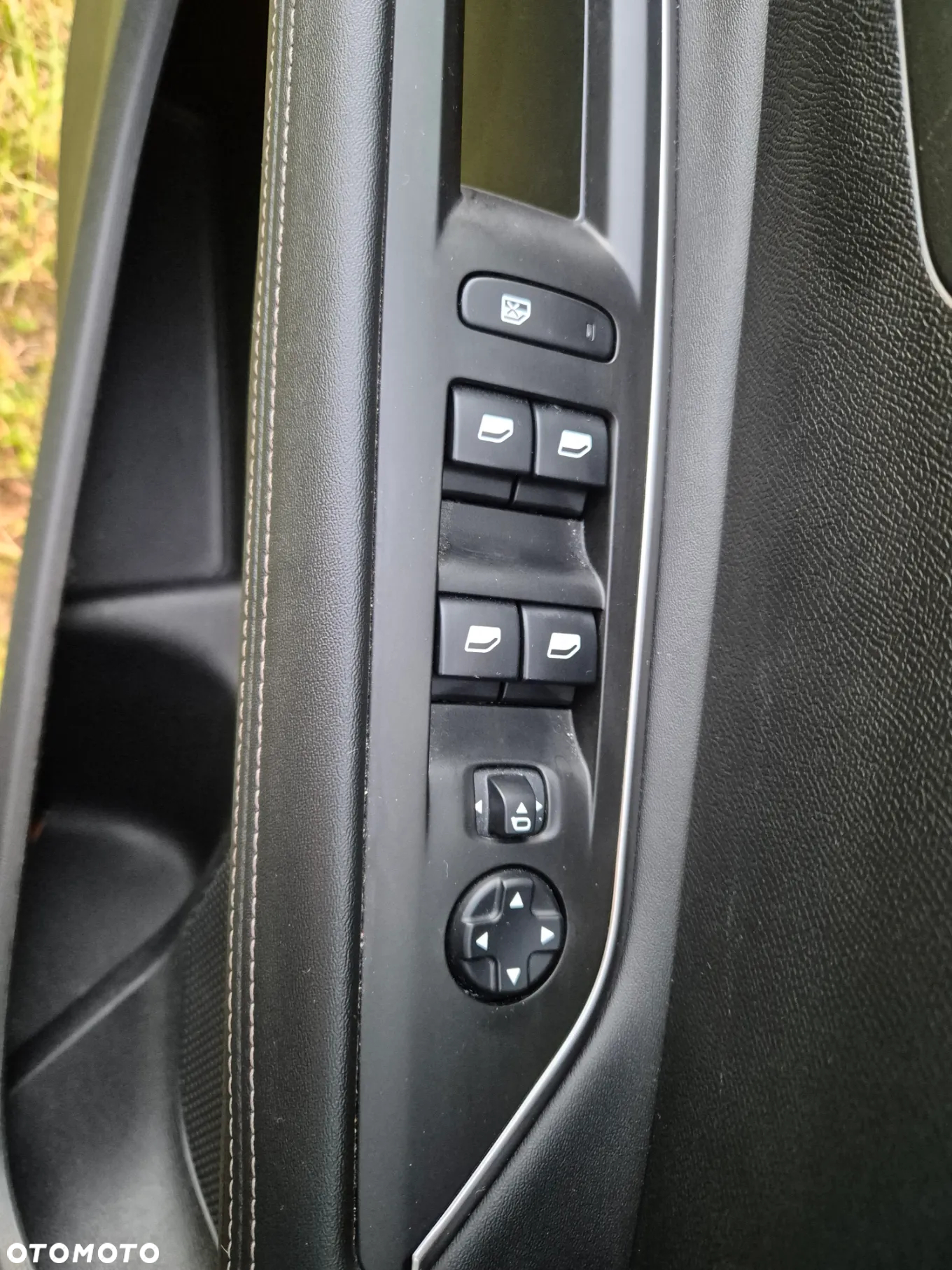 Peugeot 3008 PureTech 180 Stop & Start GPF EAT8 Allure - 27