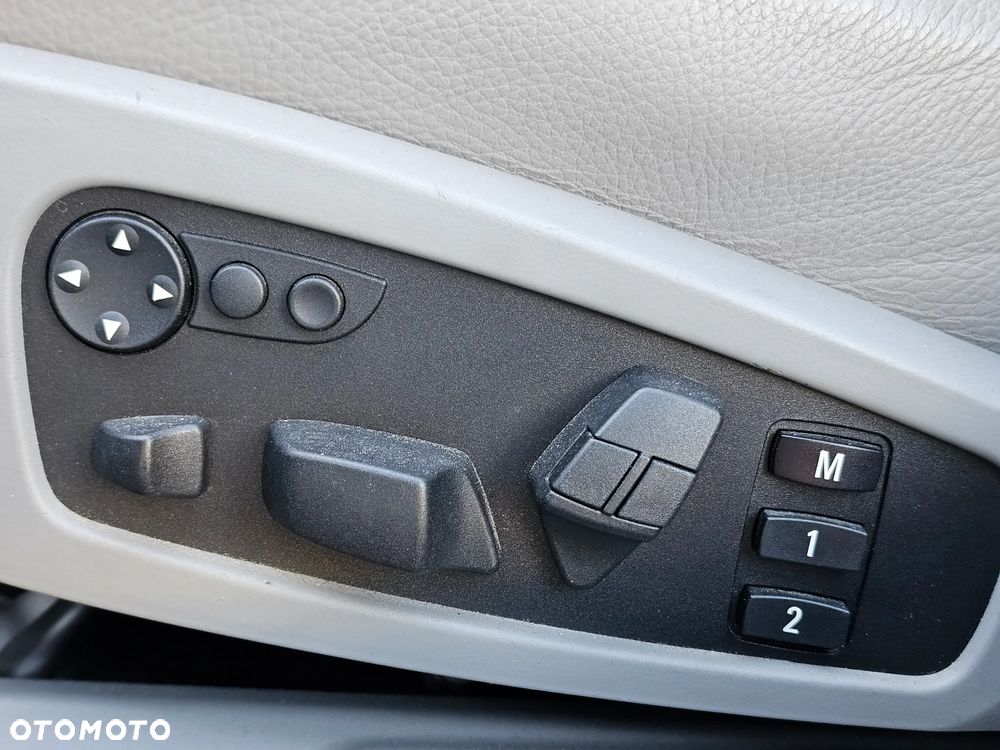 BMW Seria 5 535d - 25