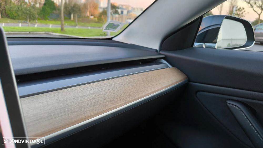 Tesla Model 3 Standard Range Plus RWD - 7