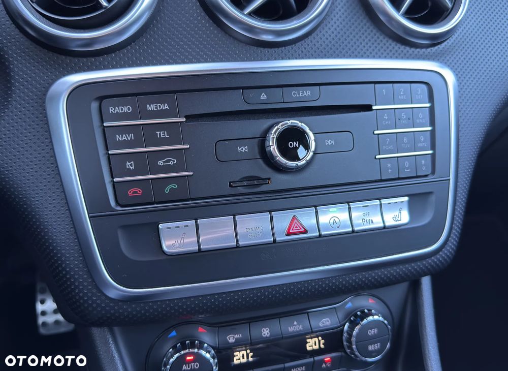 Mercedes-Benz Klasa A 250 4Matic 7G-DCT AMG Line - 23