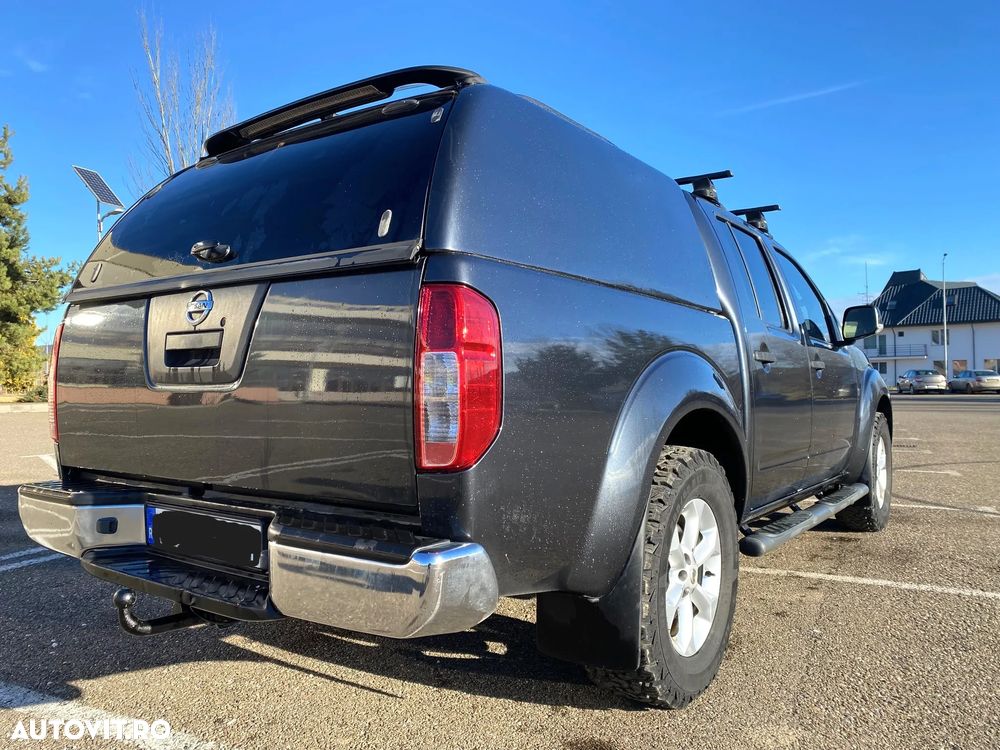 Nissan Navara 2.5 dCi Double Cab LE Plus - 4