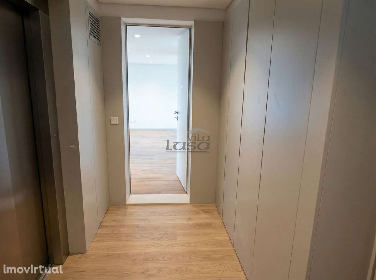 Apartamento T2,  3 wcs (2 suites) com Garagem Dupla no Centro de Gaia - Grande imagem: 5/23