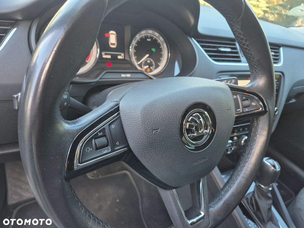 Skoda Octavia 2.0 TDI Style DSG - 13