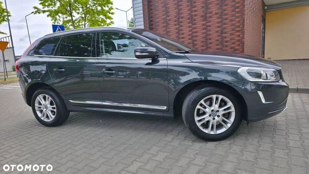 Volvo XC 60 D4 Geartronic Summum - 10