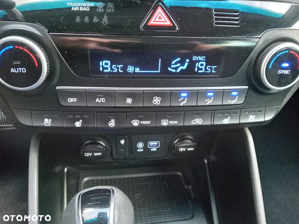 Hyundai Tucson blue 1.6 CRDi 2WD DCT Premium - 15