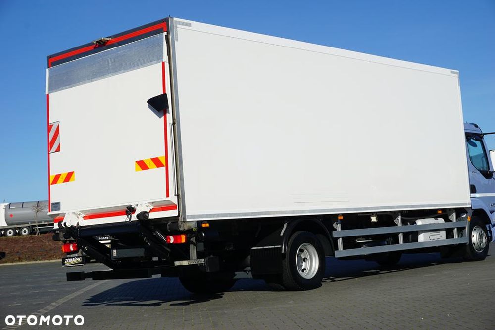 DAF LF / 260 / ACC / EURO 6 / CHŁODNIA + WINDA / MULTITEMPERATURA / 18 PALET - 33