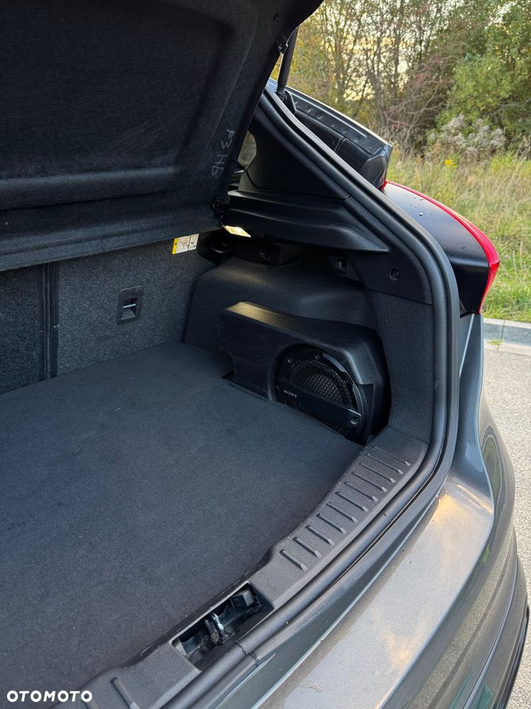 Ford Focus 2.0 EcoBoost ST - 13