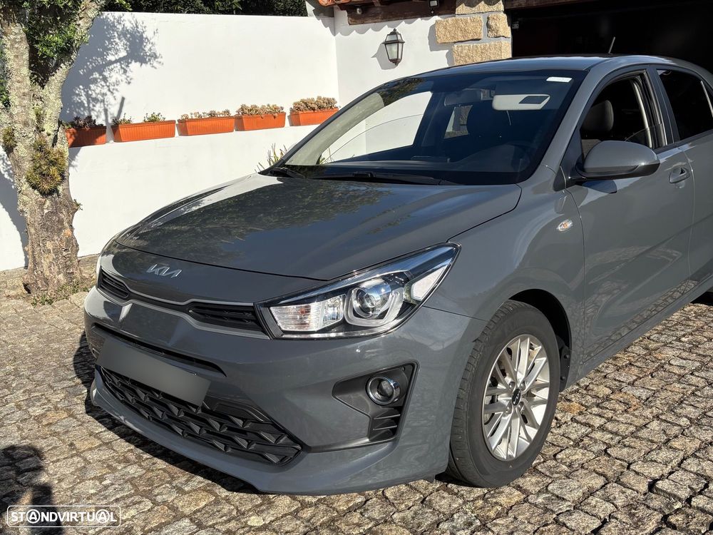 Kia Rio - 2