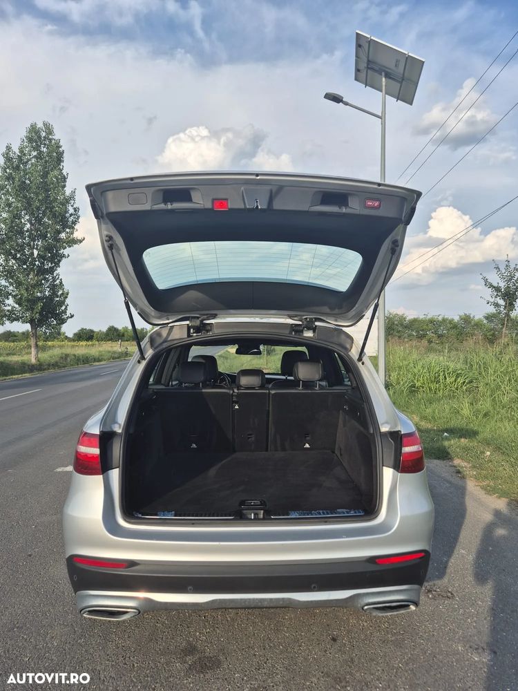 Mercedes-Benz GLC - 13