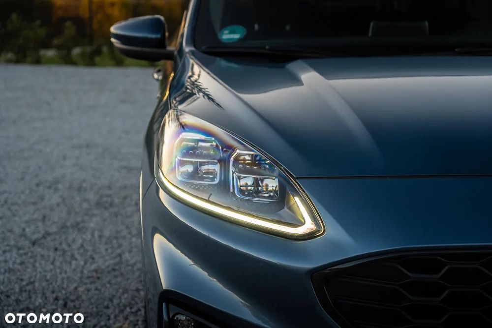 Ford Kuga - 18