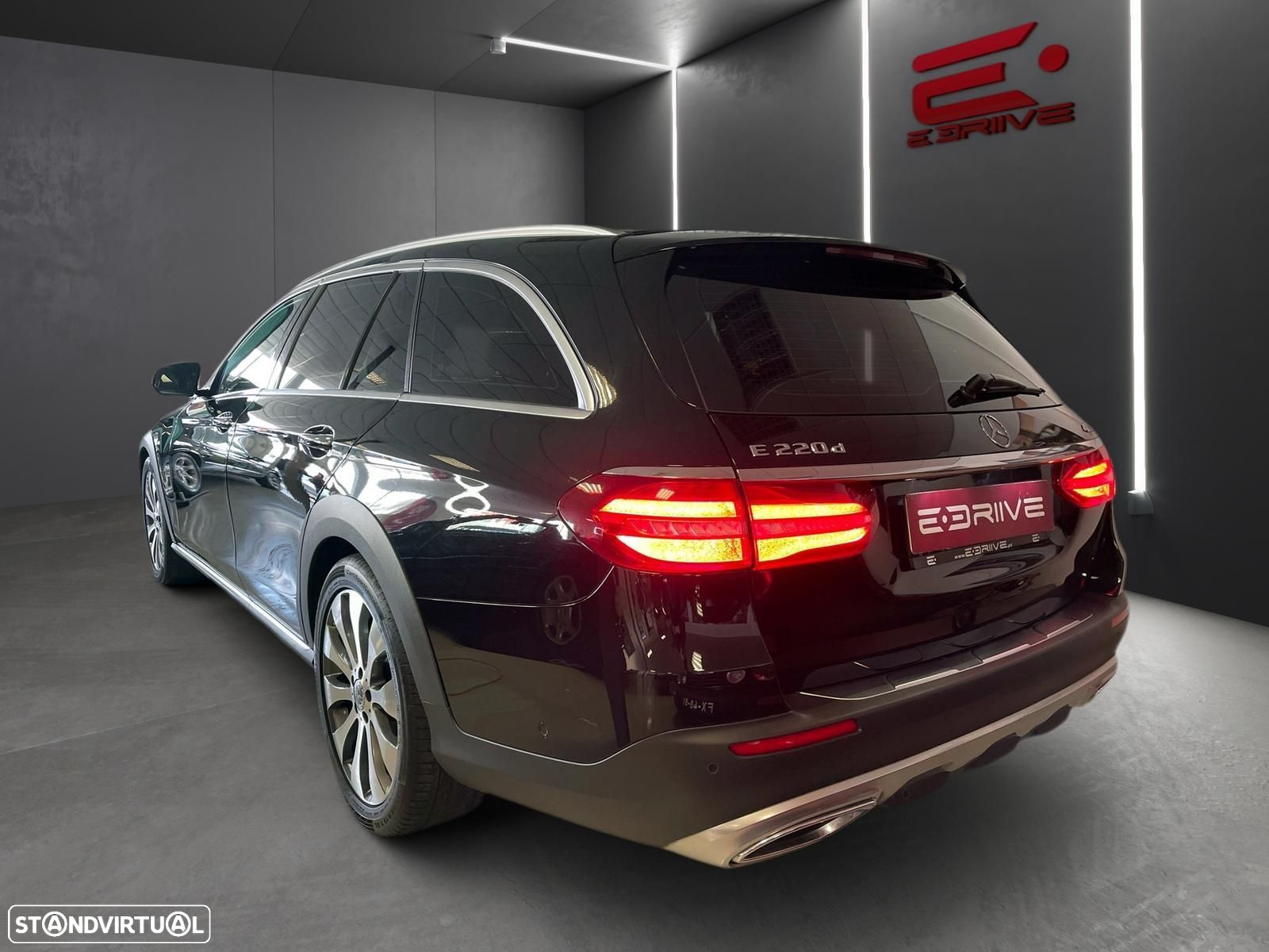 Mercedes-Benz E 220 - 4