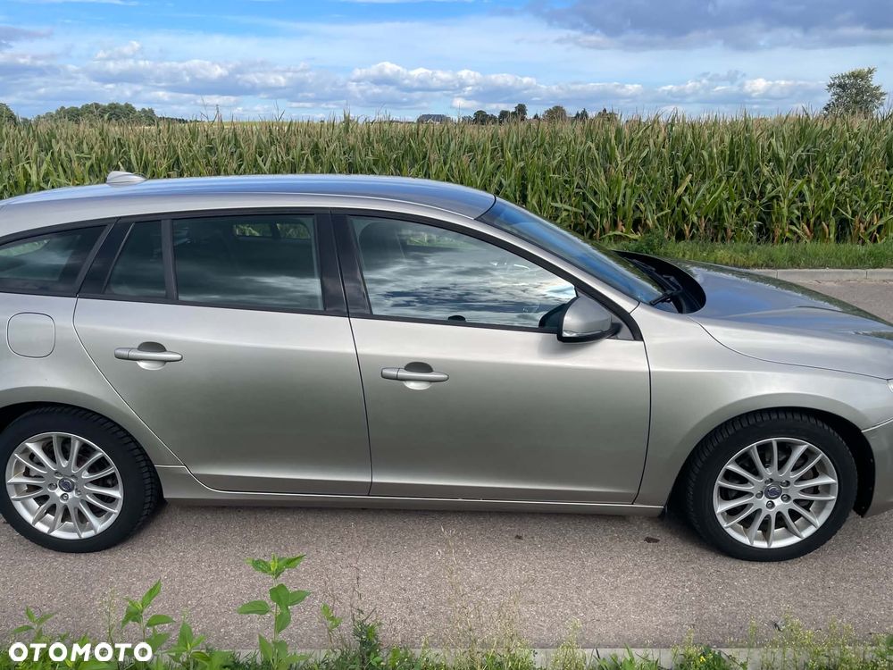 Volvo V60 ver-d2 - 13