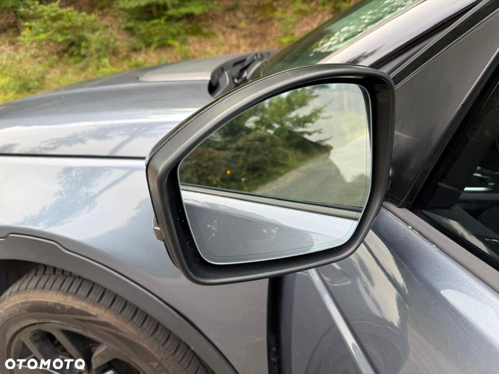 Land Rover Discovery Sport 2.0 Si4 HSE - 12