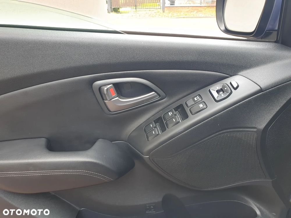 Hyundai ix35 2.0 CRDi 4WD Finale Gold - 23