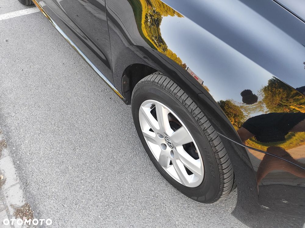 Volkswagen Polo 1.4 FSI Highline - 3