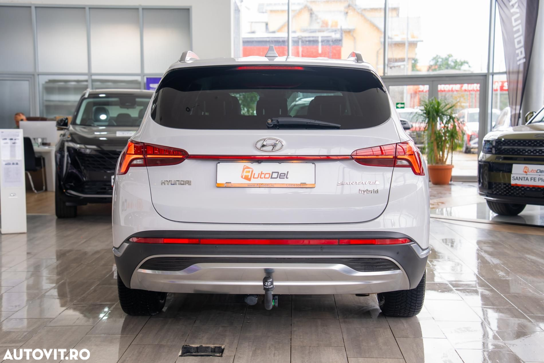 Hyundai Santa Fe Hybrid 1.6 l 230 CP 4WD 6AT Luxury - 12