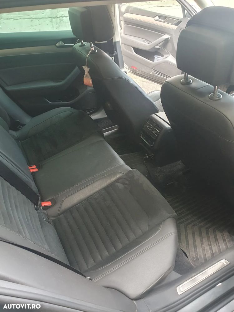 Volkswagen Passat 2.0 TDI SCR (BlueMotion Technology) Highline - 12