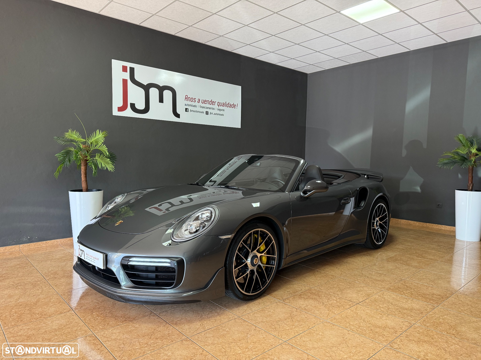 Porsche 911 (991) Turbo S Cabriolet - 19