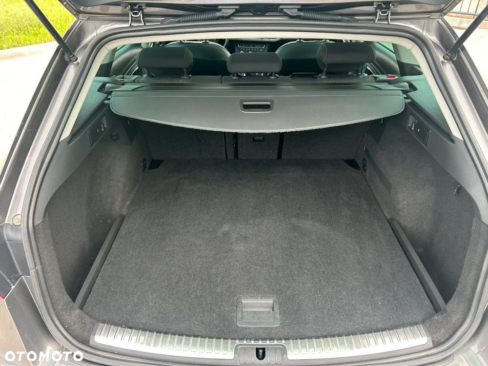 Seat Leon 2.0 TDI DPF Ecomotive FR - 24