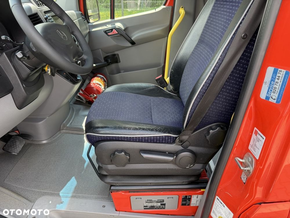 Mercedes-Benz Sprinter 516 - 6