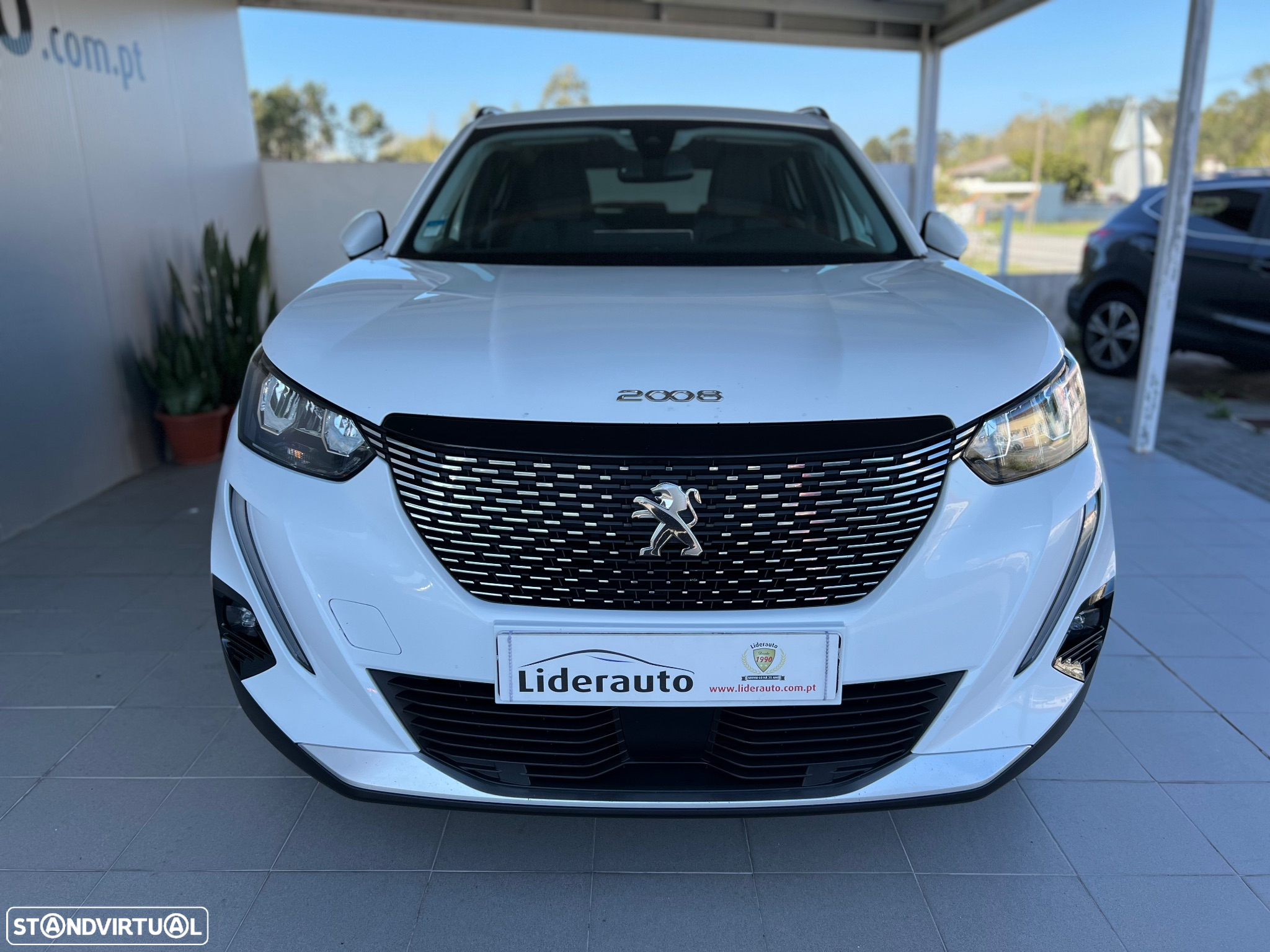 Peugeot 2008 1.5 BlueHDi Allure Pack - 3