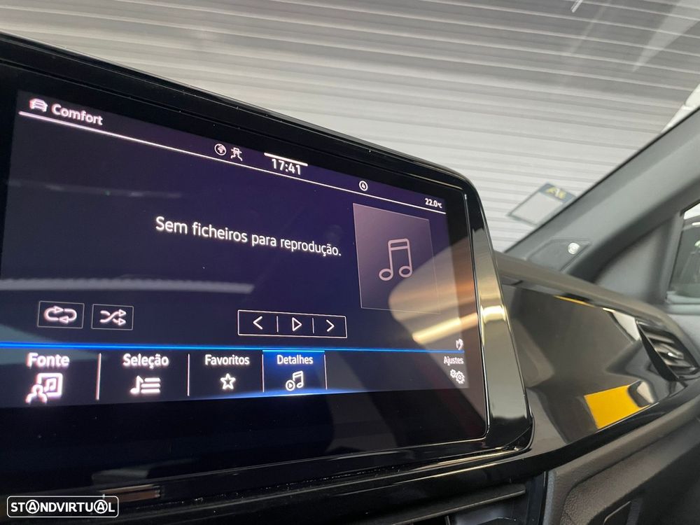 VW T-Roc 1.5 TSI R-Line DSG - 28