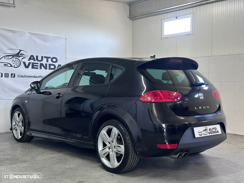 SEAT Leon 2.0 TDI FR DPF - 6