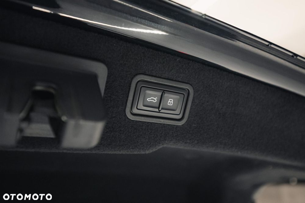 Audi A8 50 TDI mHEV Quattro Tiptr - 39